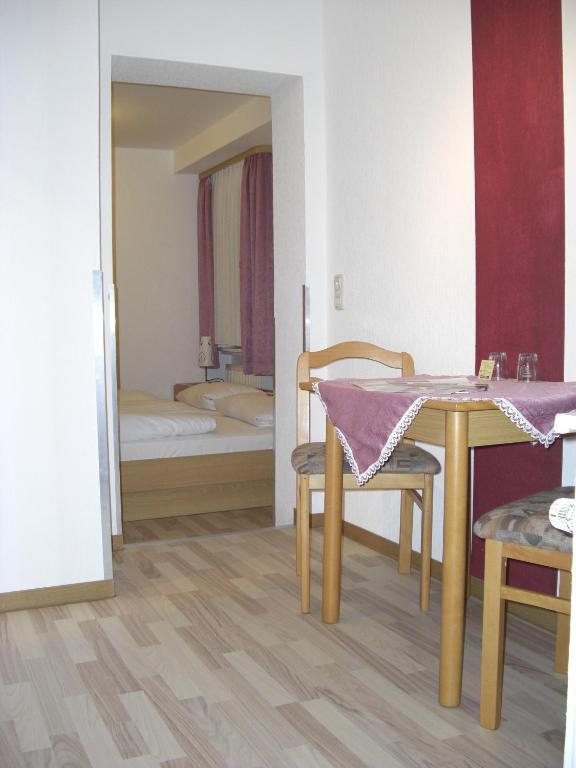 Gasthof Rhoenperle Kothen  Habitación foto